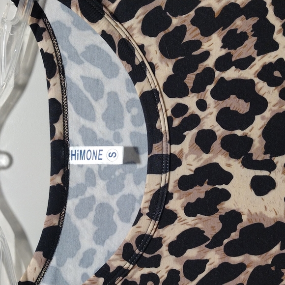 Woman's Small Himone leopard print dress - Picture 2 of 8
